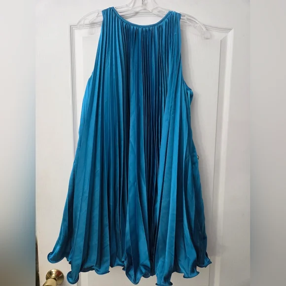 NWT Mac Duggal Ocean Blue Trumpet Pleated Mini Dress 49636 Sz 12 - Picture 2 of 6